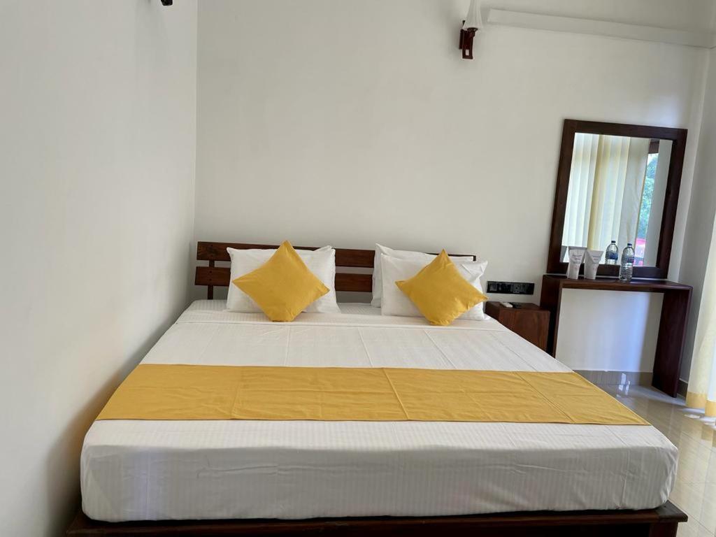 Theon Resort Anuradhapura Eksteriør bilde